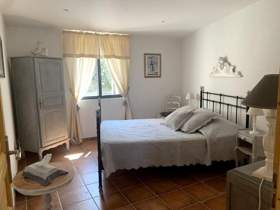 Appartement Bas De Maison Lavilledieu  外观 照片